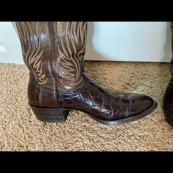 Nocona Men’s Brown Alligator Cowboy Boots Size 9D - Picture 4 of 12